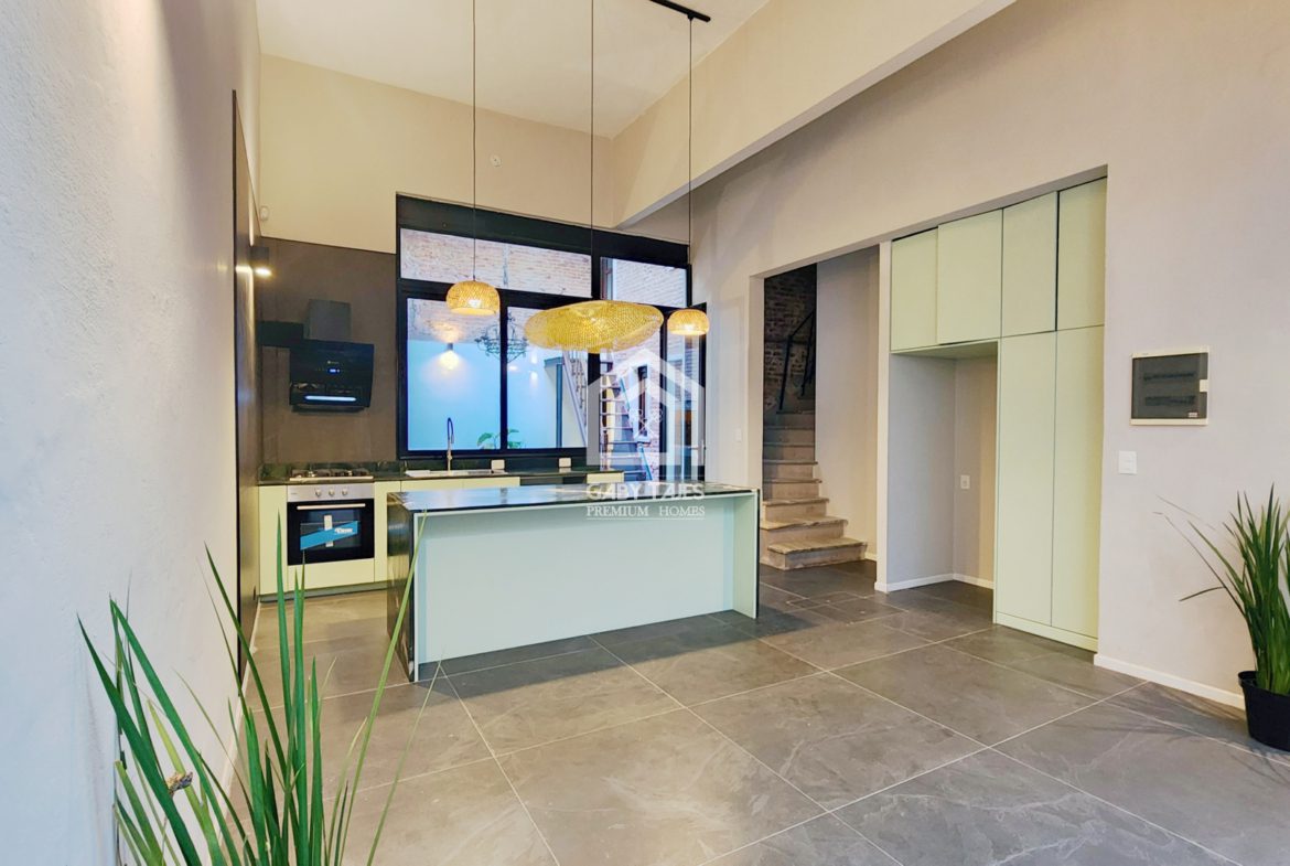 Casa Venta Padrón Único en Palermo Reciclada 4 Dormitorios, 4 Baños.