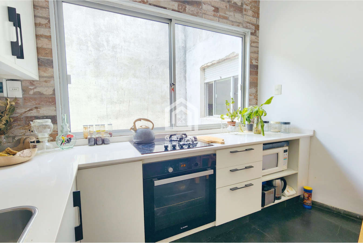 Venta Apartamento 3 Dormitorios 2 Baños Centro Zelmar Michelini Gaby Tajes Inmobiliaria