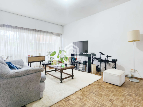 Venta Apartamento 3 Dormitorios 2 Baños Centro Zelmar Michelini Gaby Tajes Inmobiliaria
