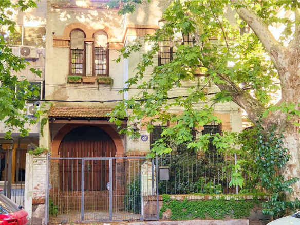 Venta casona pocitos 4 dormitorios gaby tajes inmobiliaria 098013047