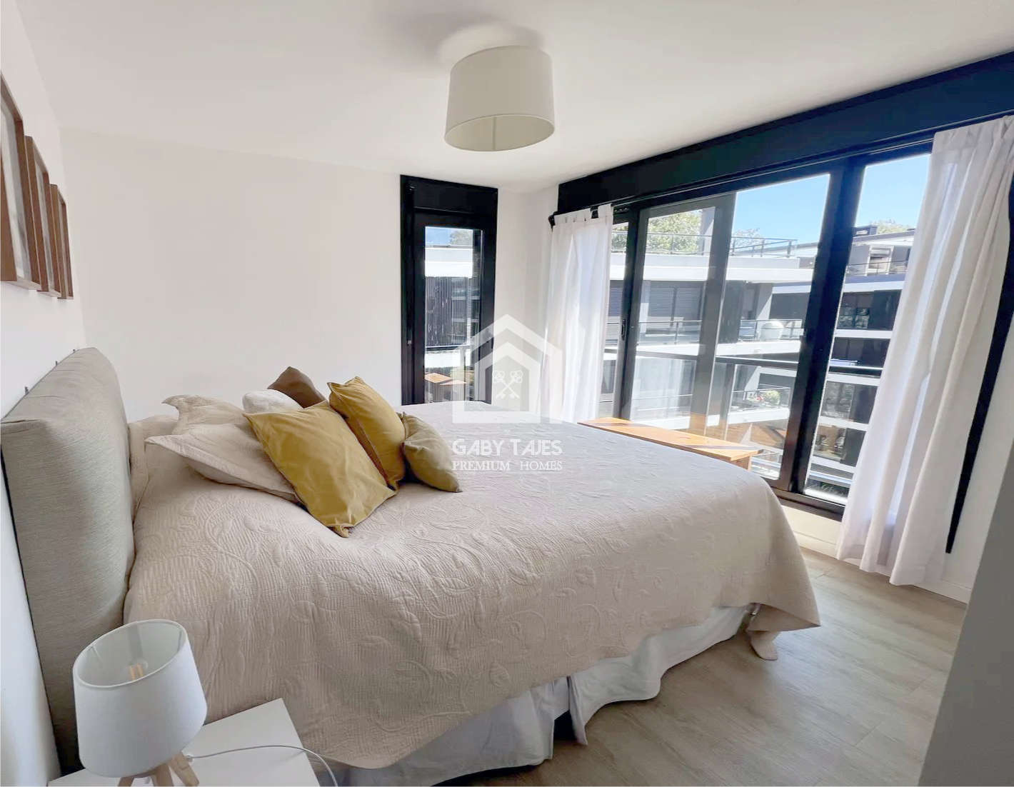 Venta apartamento 2 dormitorios Punta Gorda Gaby Tajes 098013047