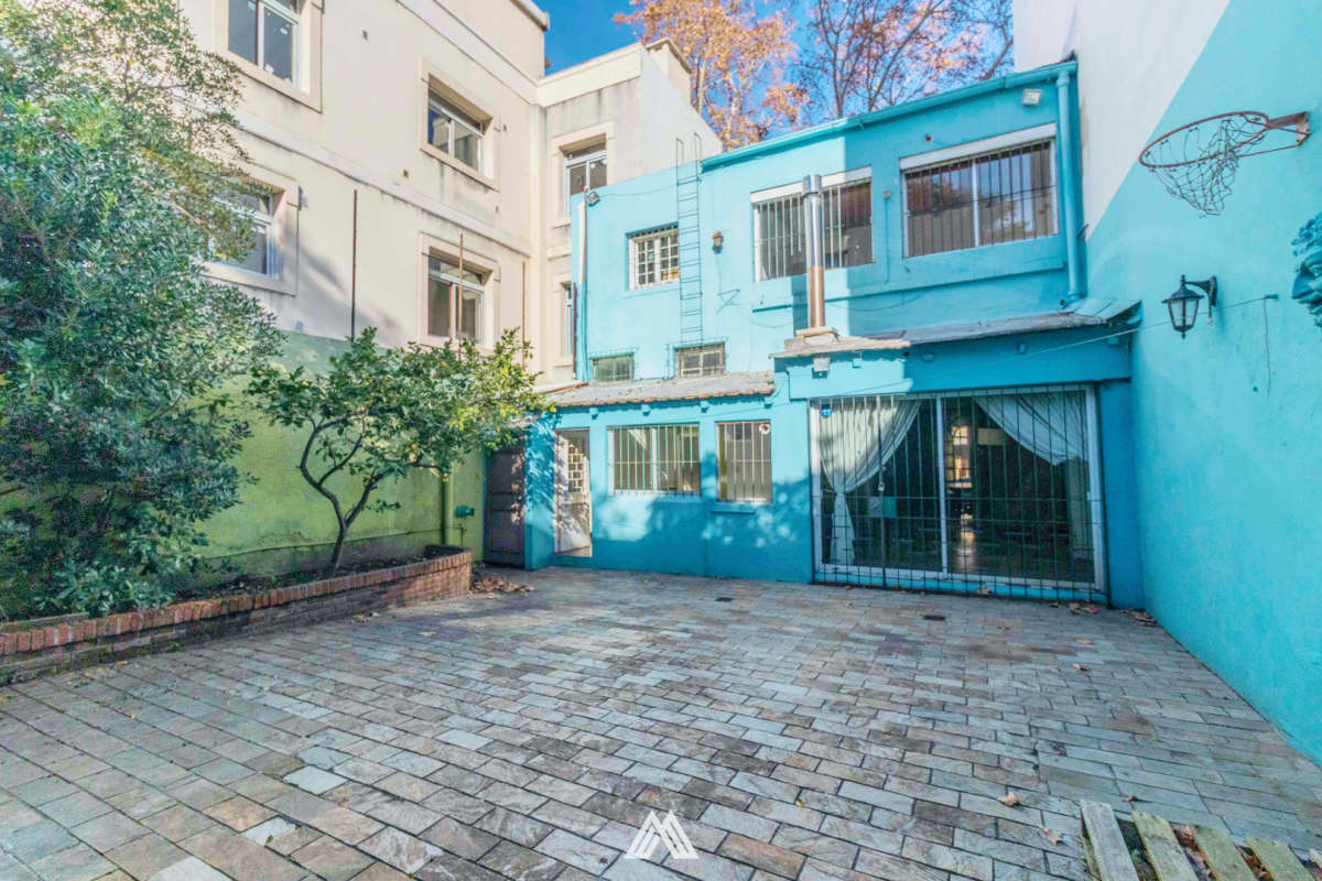 Venta casona pocitos 4 dormitorios gaby tajes inmobiliaria 098013047