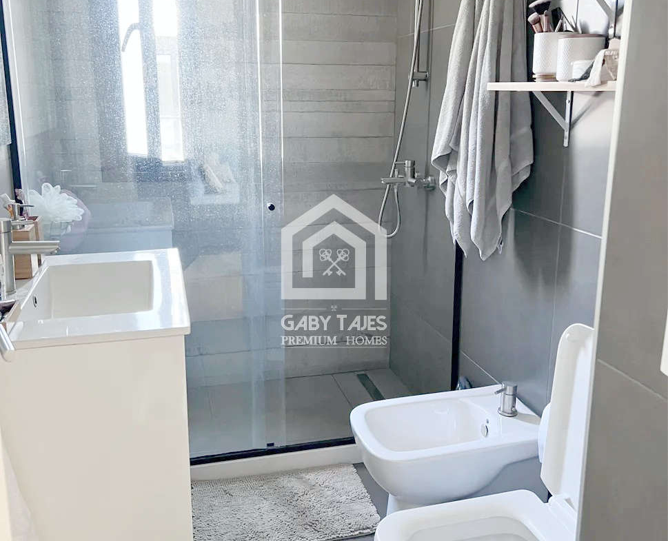 Venta apartamento 2 dormitorios Punta Gorda Gaby Tajes 098013047