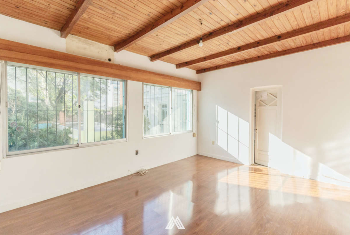 Venta casona pocitos 4 dormitorios gaby tajes inmobiliaria 098013047