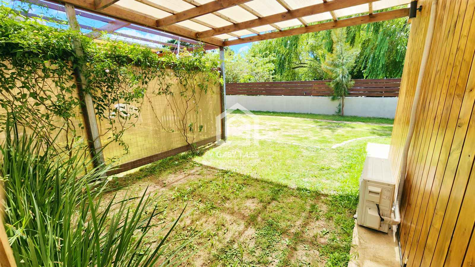 Casa Alquiler Solymar 1 Dormitorio Gaby Tajes Inmobiliaria 098-013-047