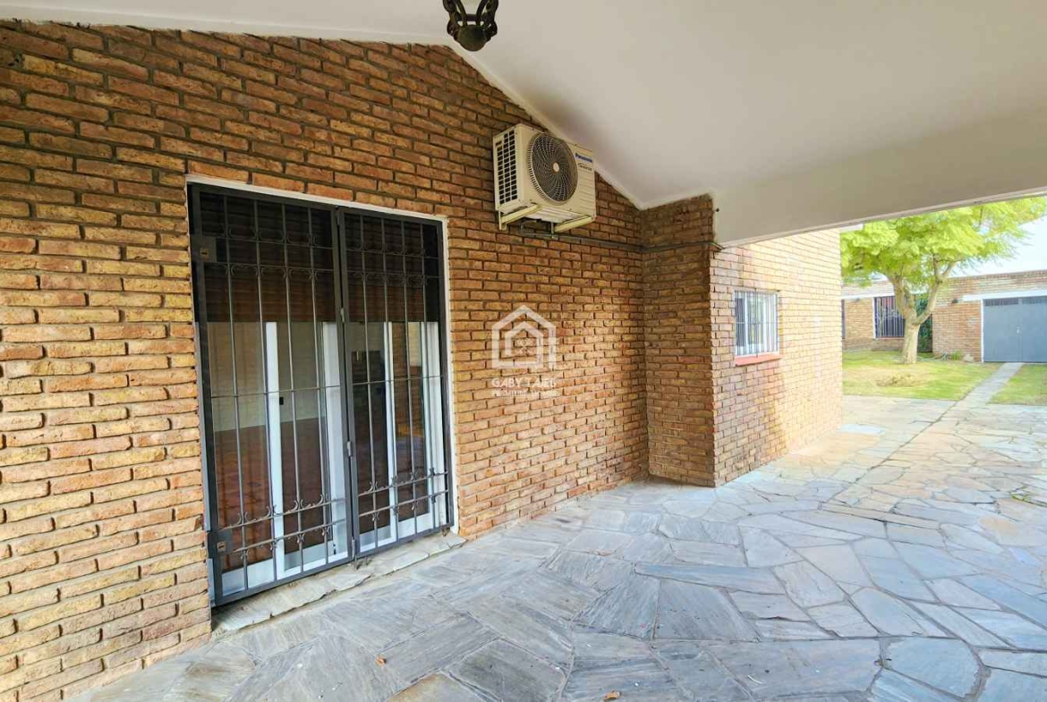 Alquiler Casa Carrasco 4 Dormitorios