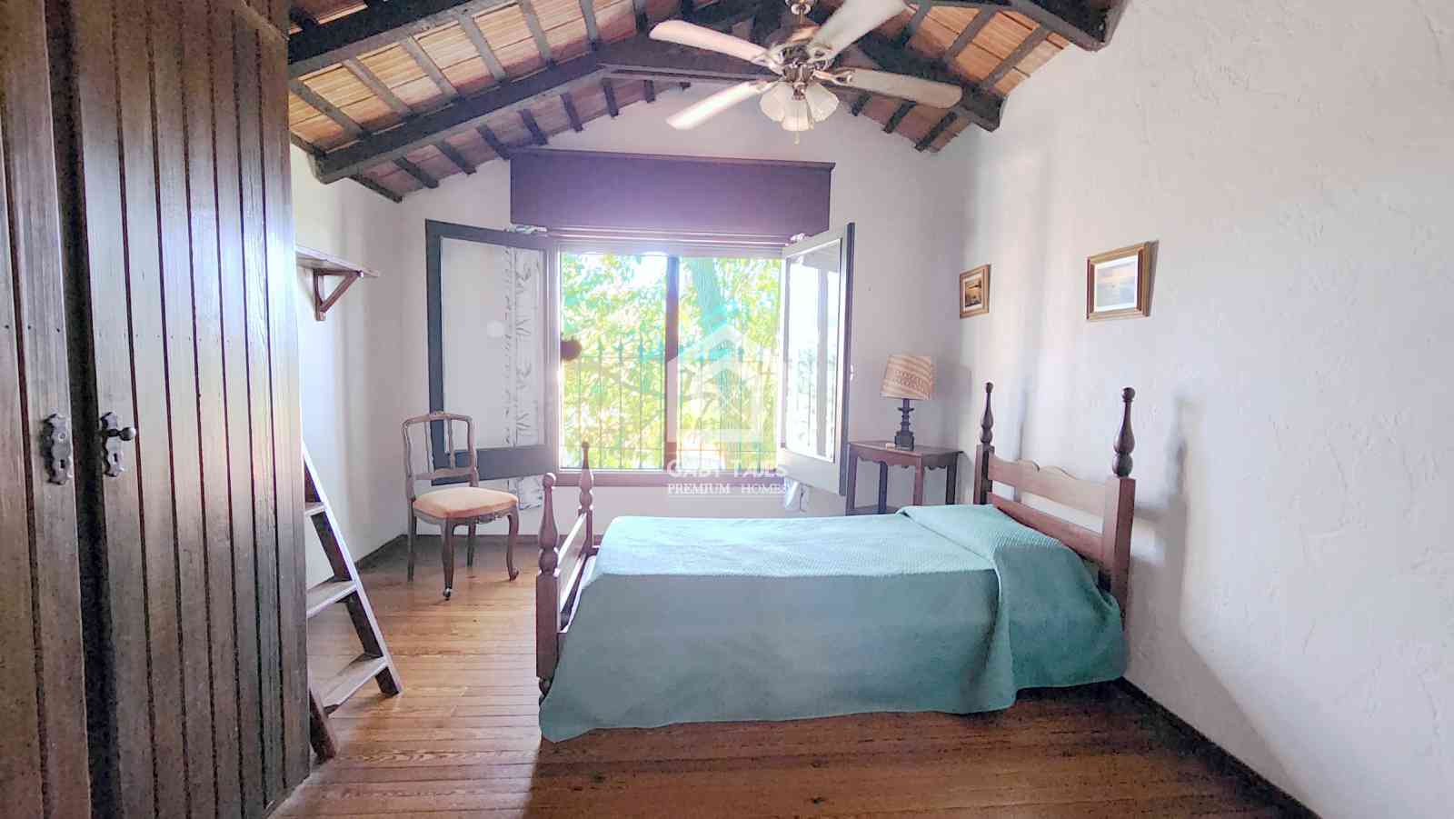 Venta Casa Quinta Colón 8 Dormitorios