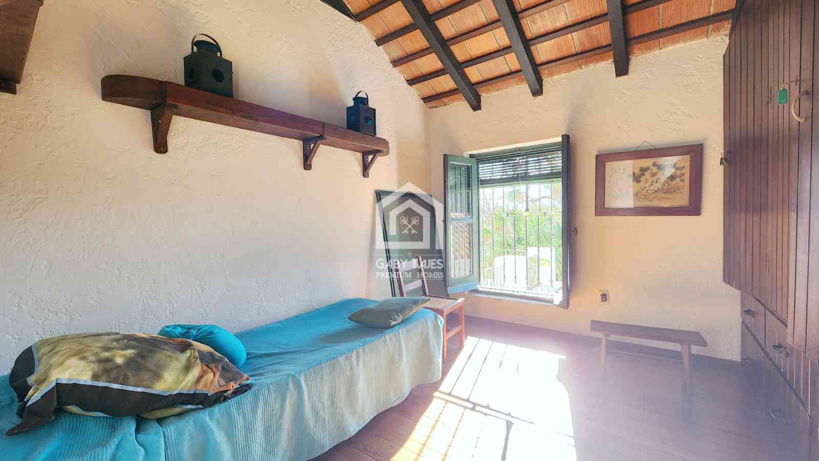 Venta Casa Quinta Colón 8 Dormitorios