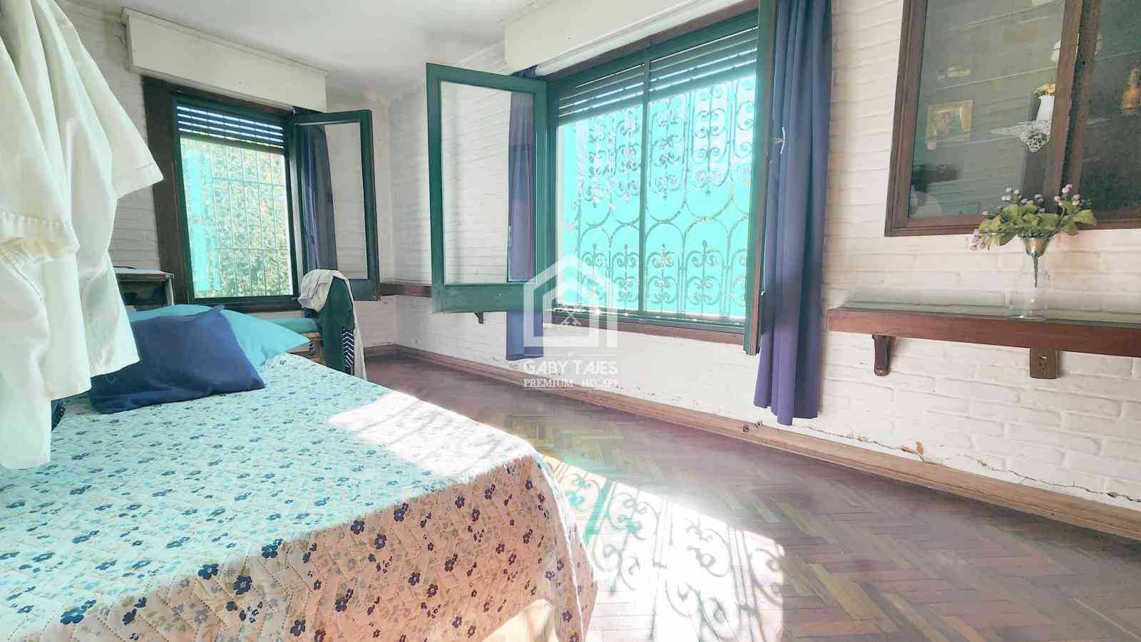 Venta Casa Quinta Colón 8 Dormitorios