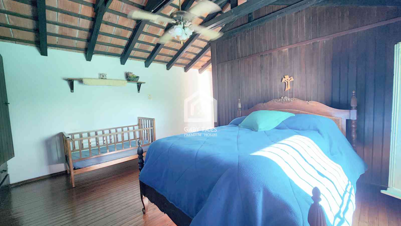 Venta Casa Quinta Colón 8 Dormitorios