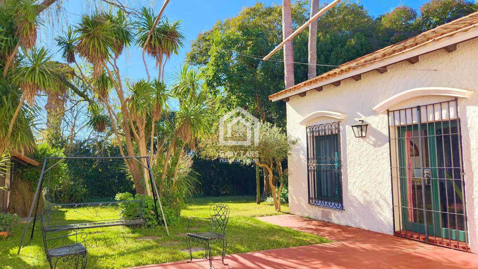 Venta Casa Quinta Colón 8 Dormitorios